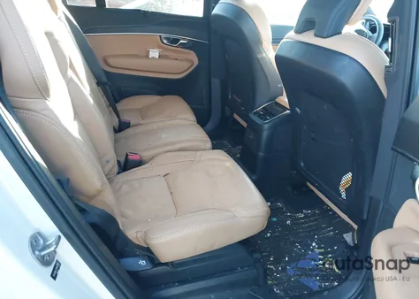 2022 Volvo Xc90 Recharge Plug-In Hybrid T8 Inscription Extended Range 6P from USA, damaged, VIN YV4H60CL2N1847169